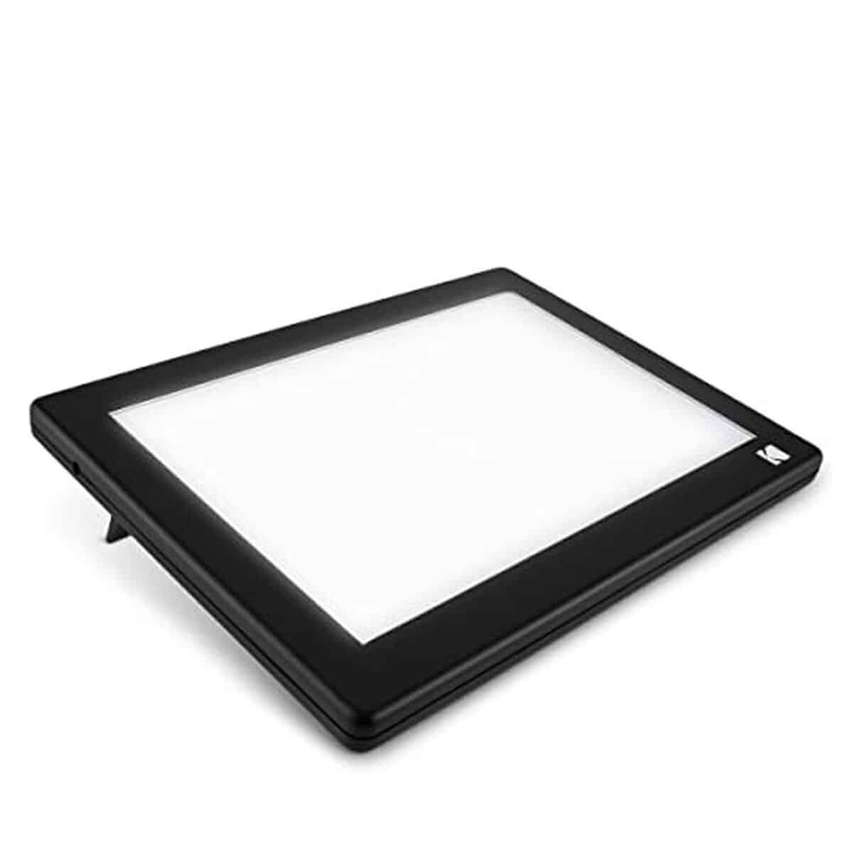 Test : boîte à lumière LED Kodak pour négatifs et diapositives